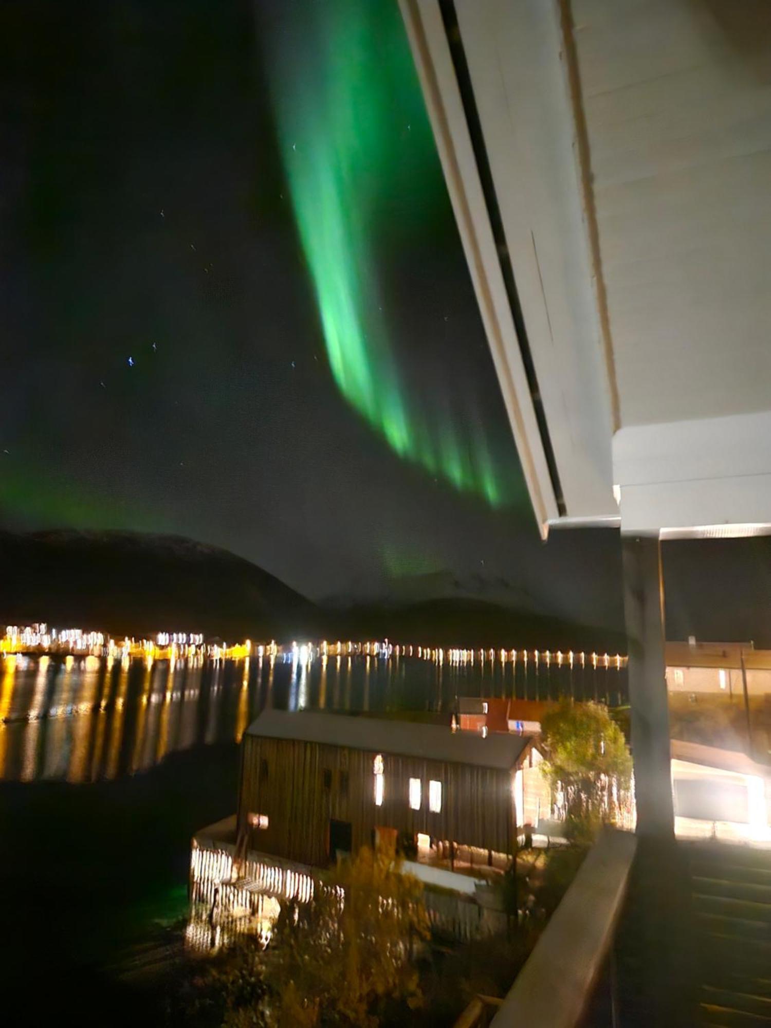 Kaldfjord Sea House Villa Tromso Exterior photo